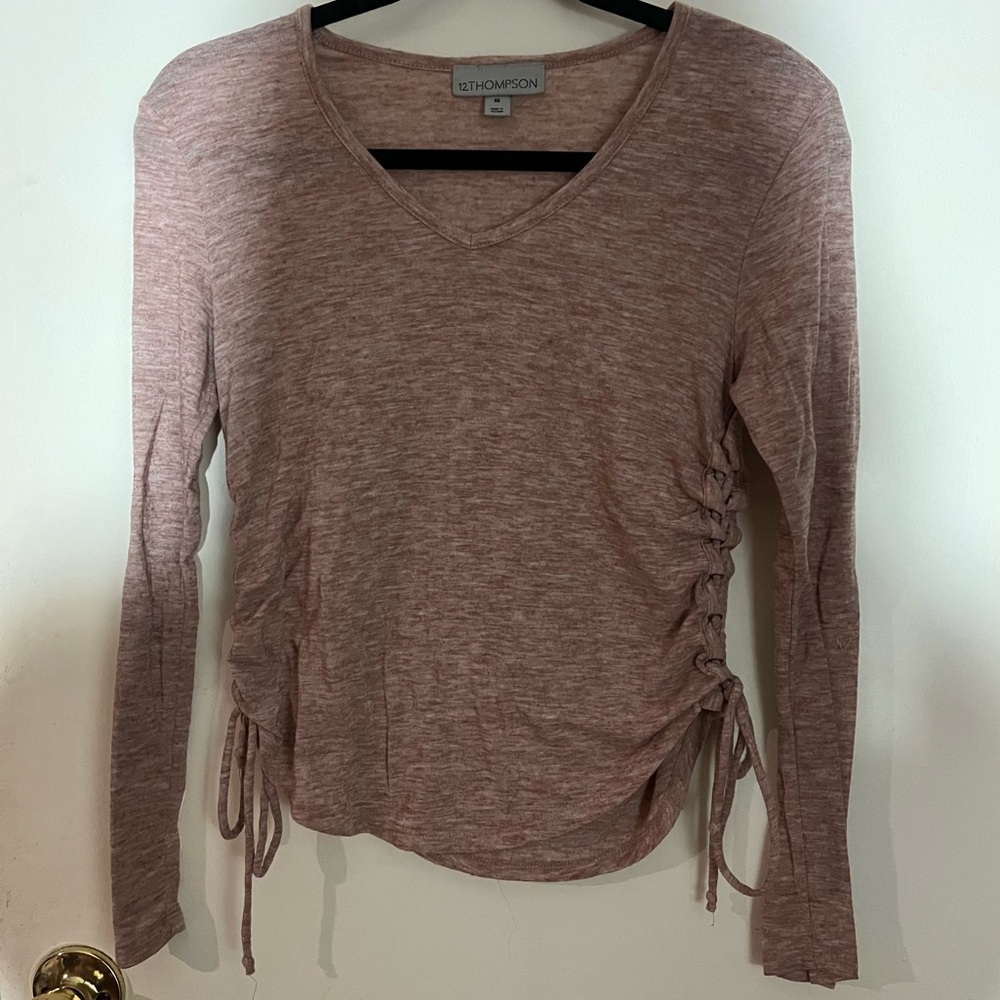 12 Thompson Macys Top Size XS Pink Long Sleeve V Neck Side Tie Pullover Women